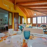 Gassa D'amante Bed & Breakfast 3*